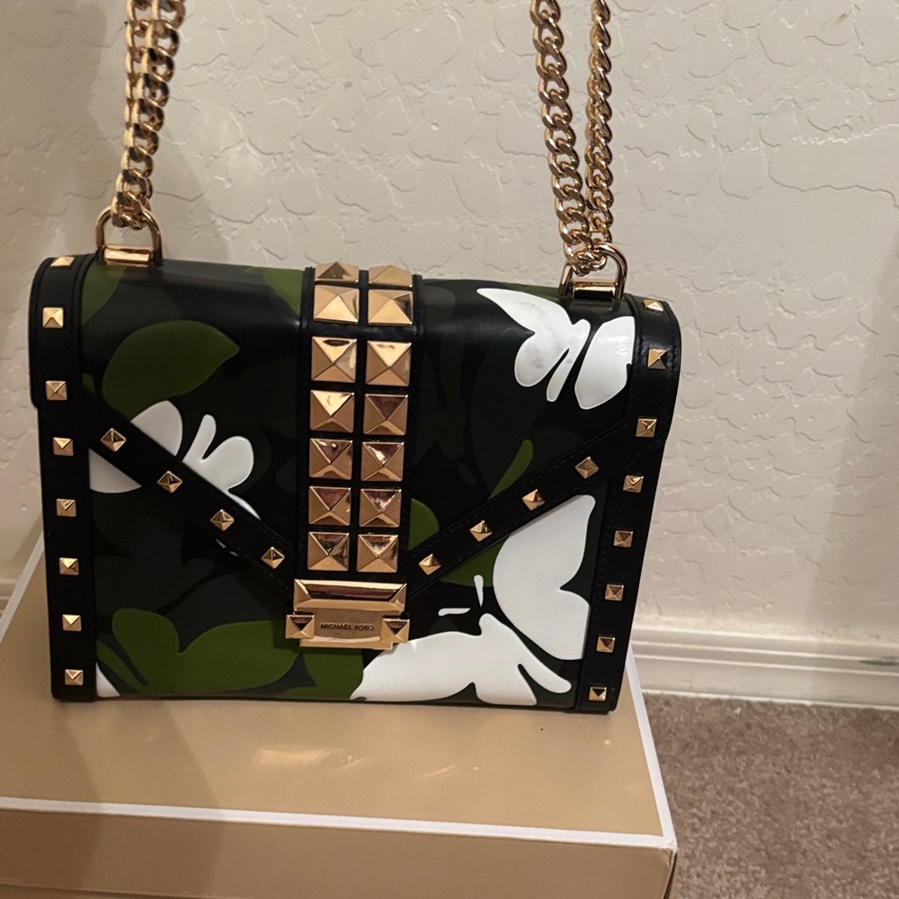 Michael Kors Black and Gold Women's Bag